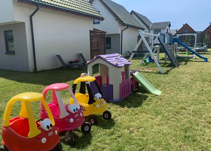 Nadmorskie Blu * Дембки