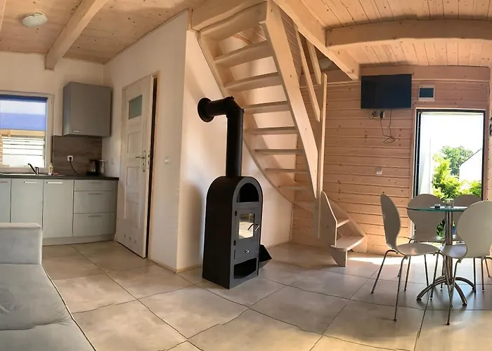 Nadmorskie Blu * Дембки